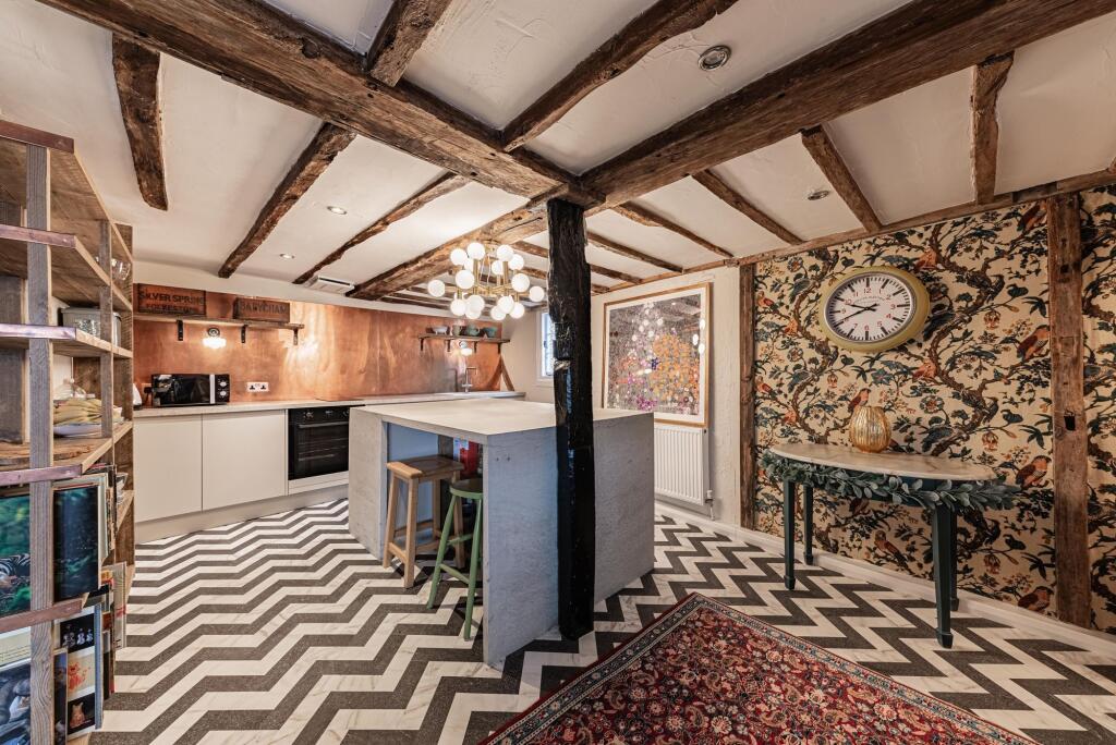 Apartment in Faversham, The Brents - View 3