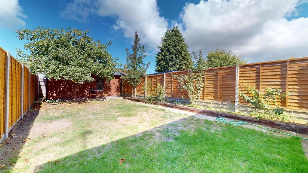 House in Milton Keynes - View 3
