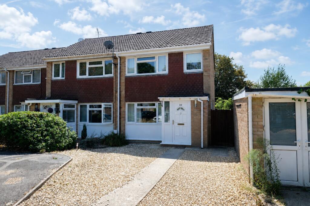Main image of property: Cavalier Close, Dibden, Southampton, SO45 5TU