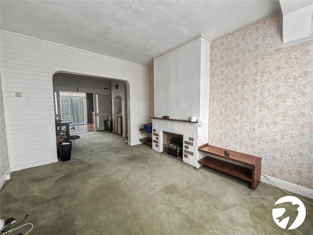 House in Sidcup, Blackfen - View 4