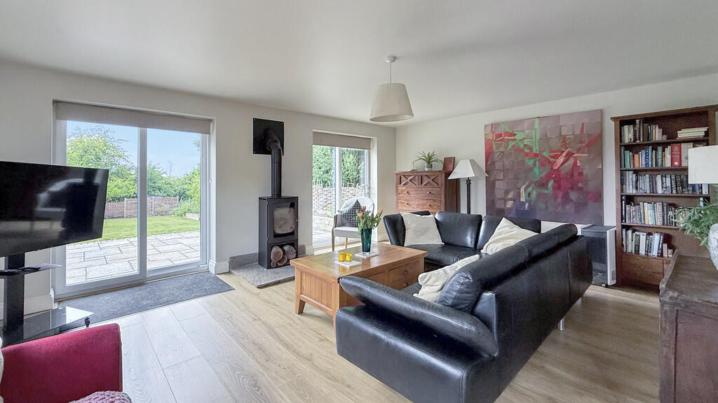House in Dilton Marsh, Penleigh - View 4