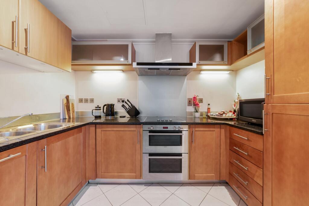 2 bedroom duplex for rent