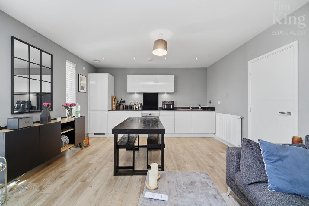 Apartment in London - View 5