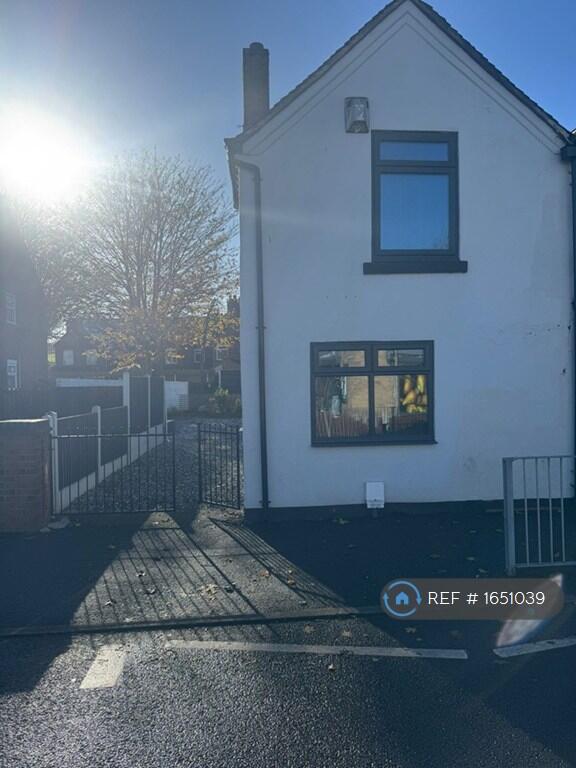 Main image of property: High Street, Silverdale, Newcastle-Under-Lyme, ST5