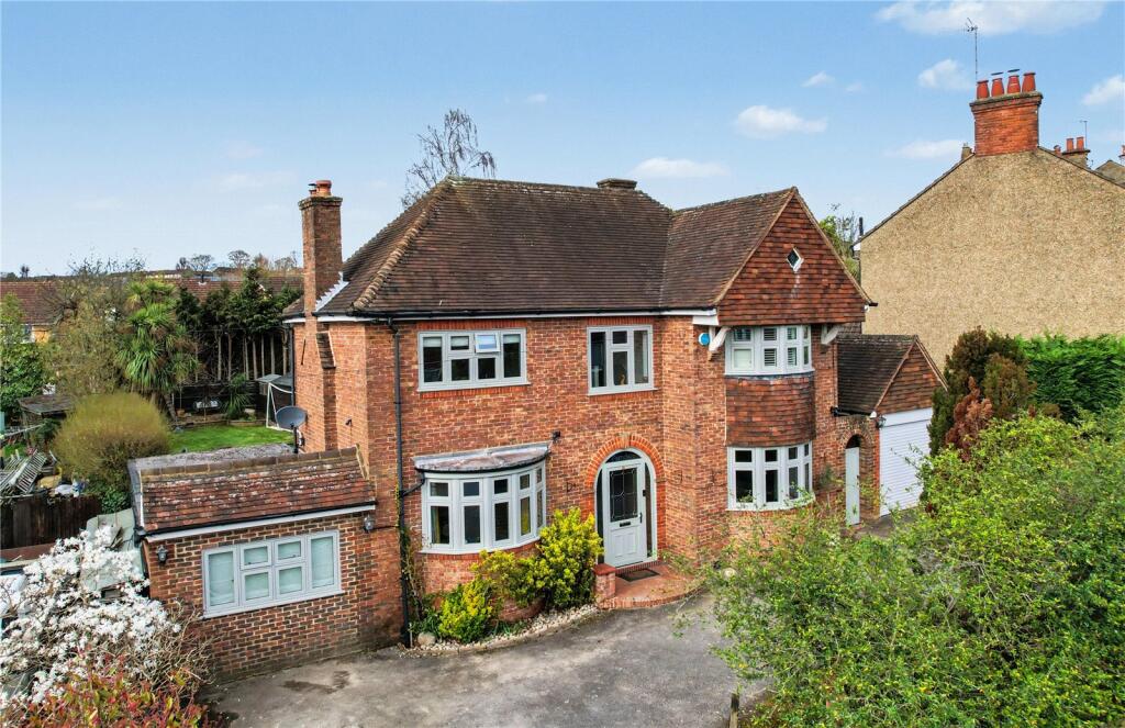 Main image of property: York Road, Aldershot, Hampshire, GU11