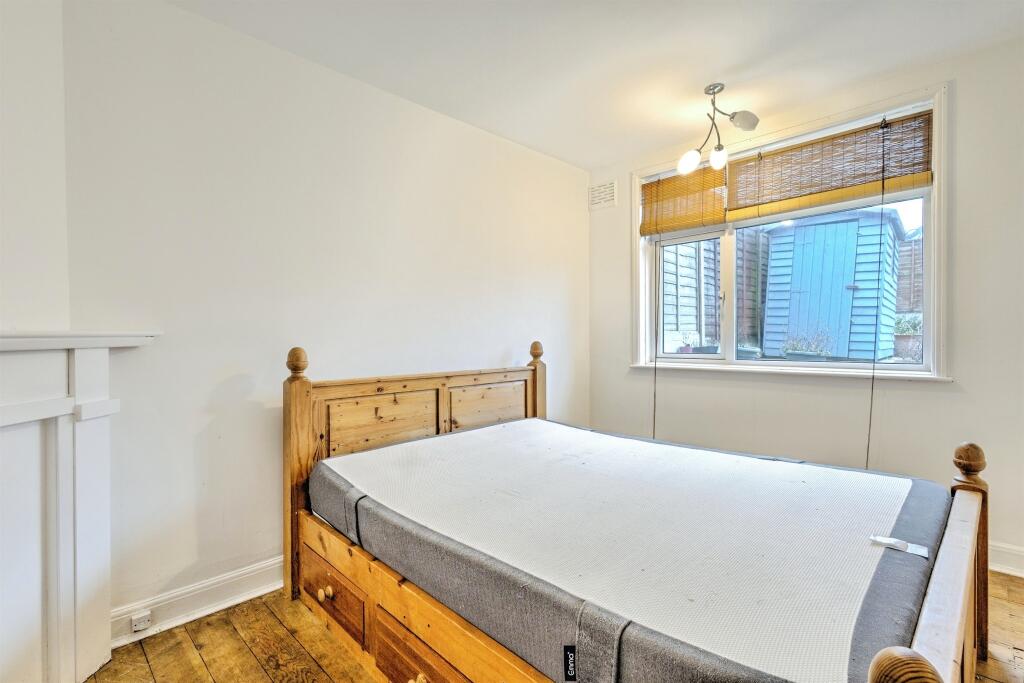 Yelvertoft Road, Northampton - More