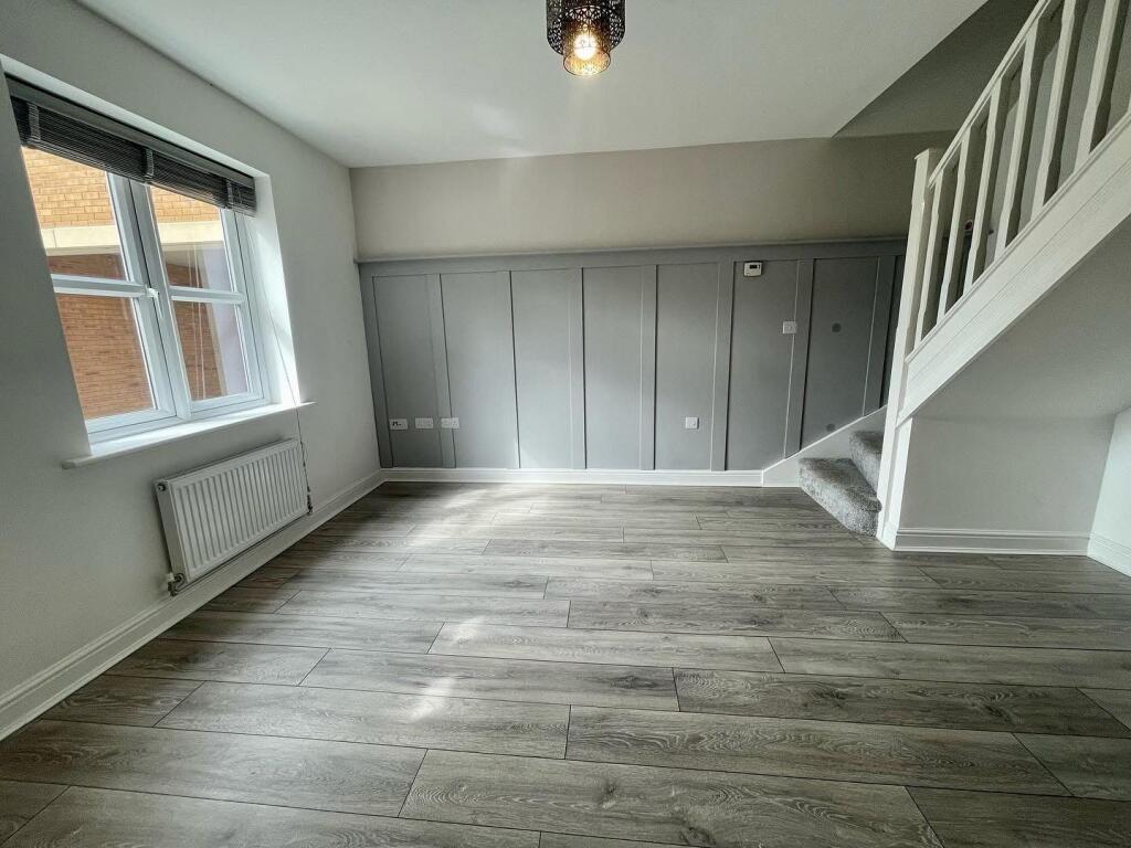 House in South Derbyshire, Derbyshire - View 4