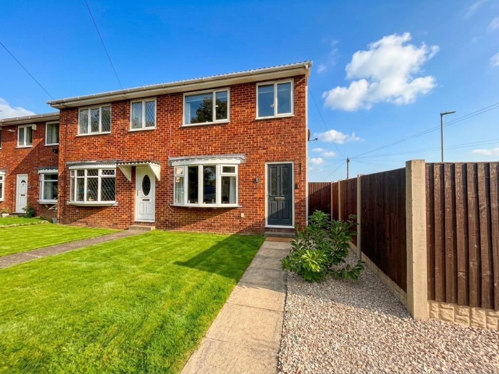 Main image of property: Painthorpe Lane, Crigglestone, WF4