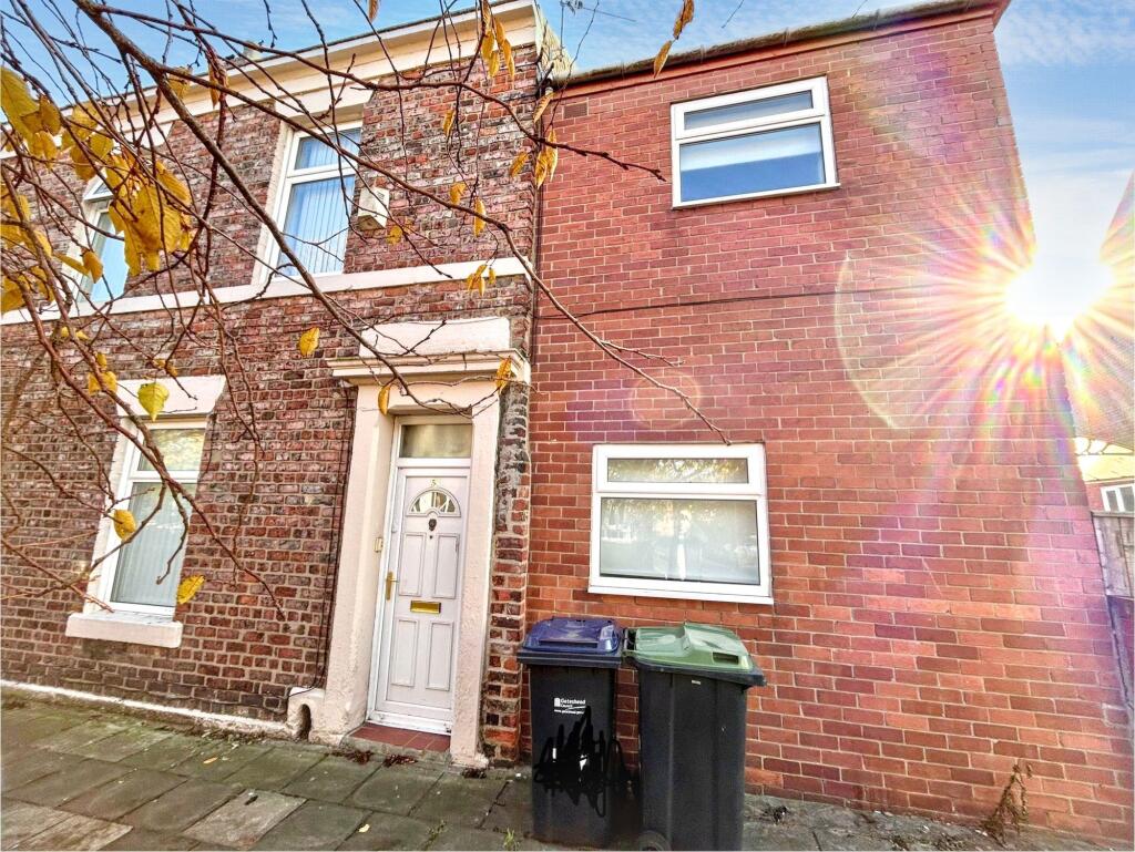 2-bed terraced on Affleck Street, Bensham, Gateshead, Tyne and Wear, NE8 1QY, £120,000