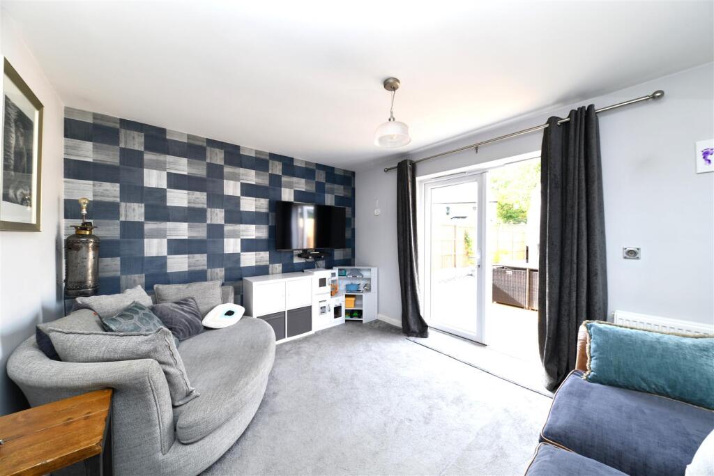 House in Stevenage - View 4