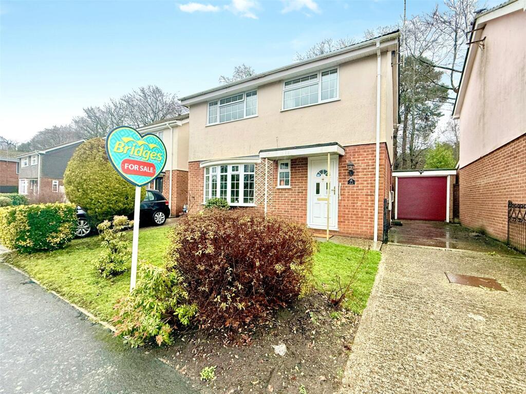 Main image of property: Queensway, Frimley Green, Camberley, Surrey, GU16