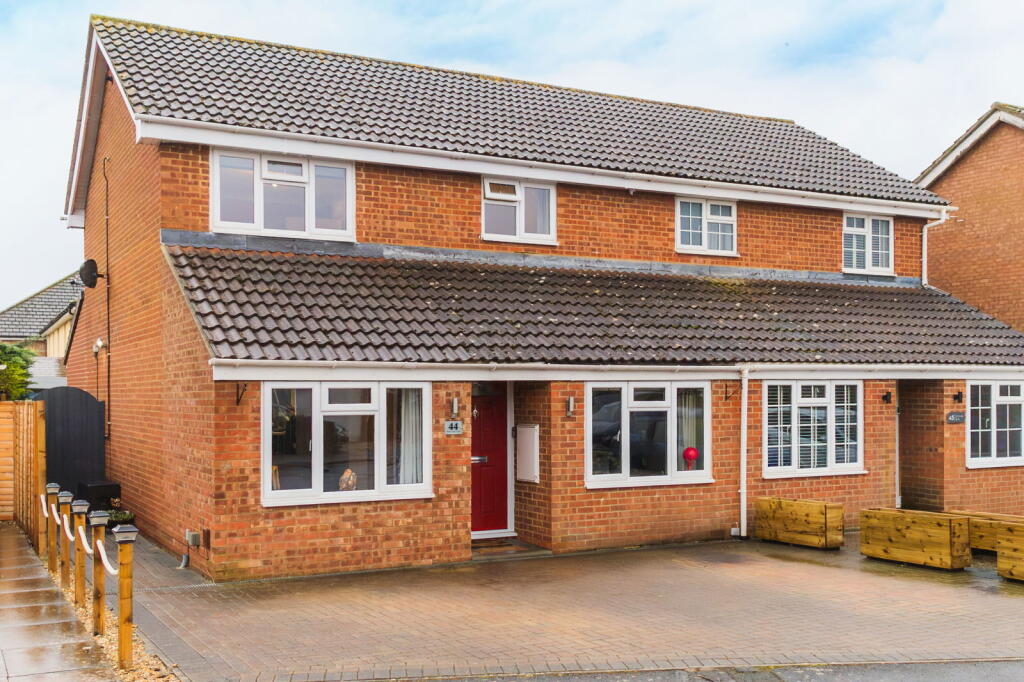 Main image of property: Barrowby Gate, Stratton, Swindon, SN3 4UH