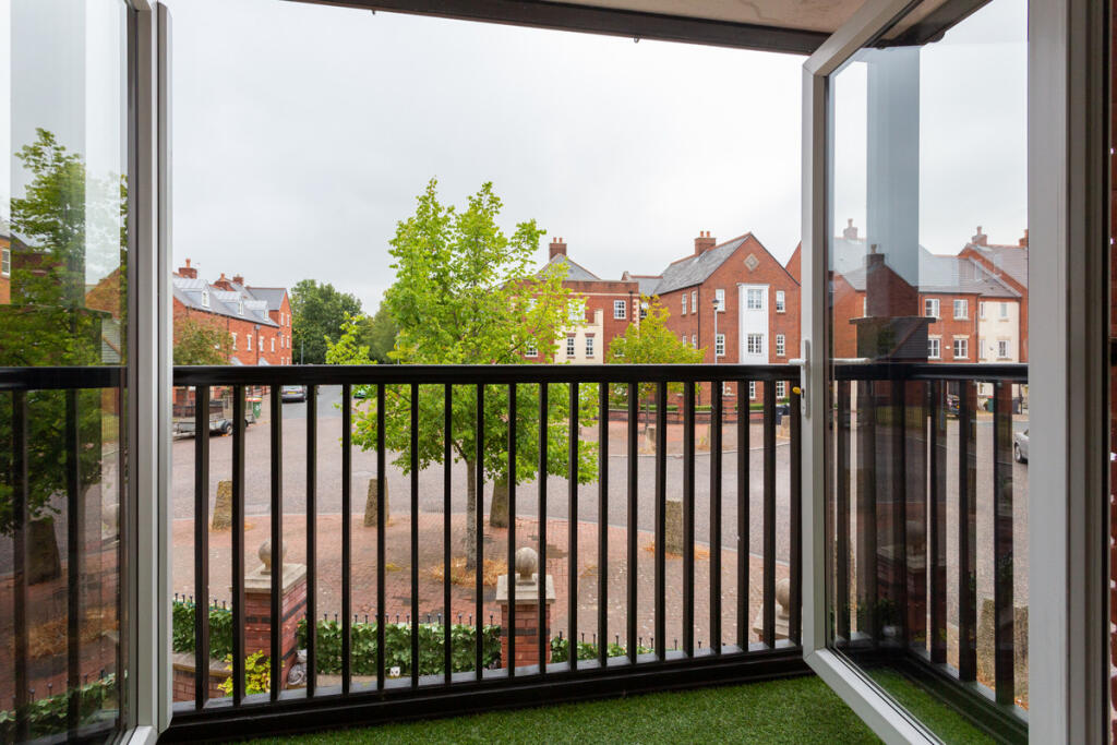 Apartment in Preston - View 4