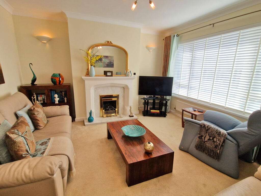 House in Porthcawl, Nottage - View 4
