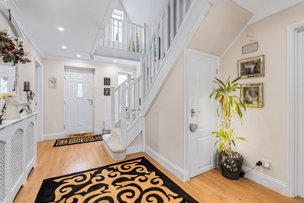 Additional image 15 of The Drive, Welwyn, Hertfordshire, AL6