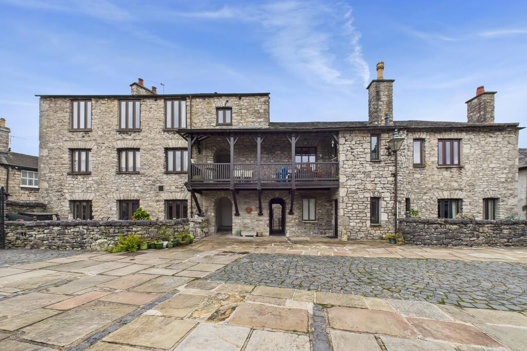 Main image of property: Flat 5, The Court Yard , Castle Street Kendal LA9 7AA