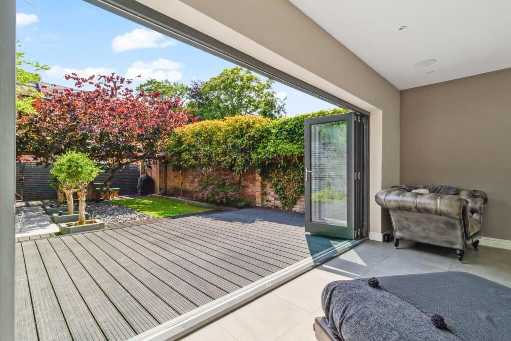 House in Trafford, Greater Manchester - View 4