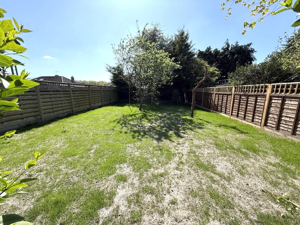 Worplesdon photo 2
