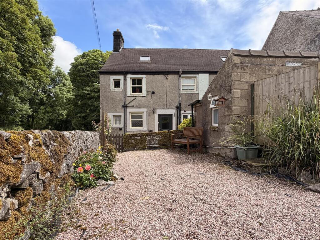 Main image of property: Dale View, Taddington