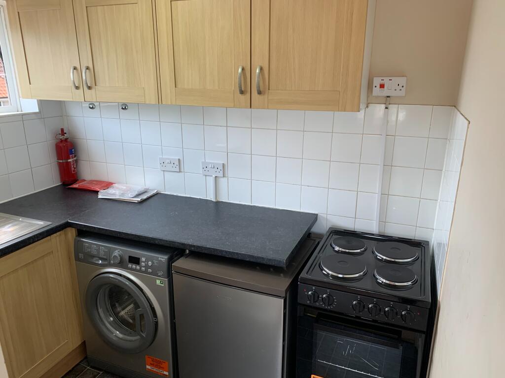 Apartment in Southampton, Bevois Valley, Portswood Park - View 4