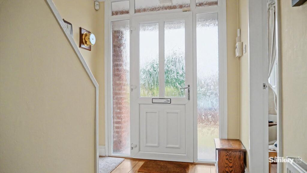 House in Mansfield, Nottinghamshire - View 5