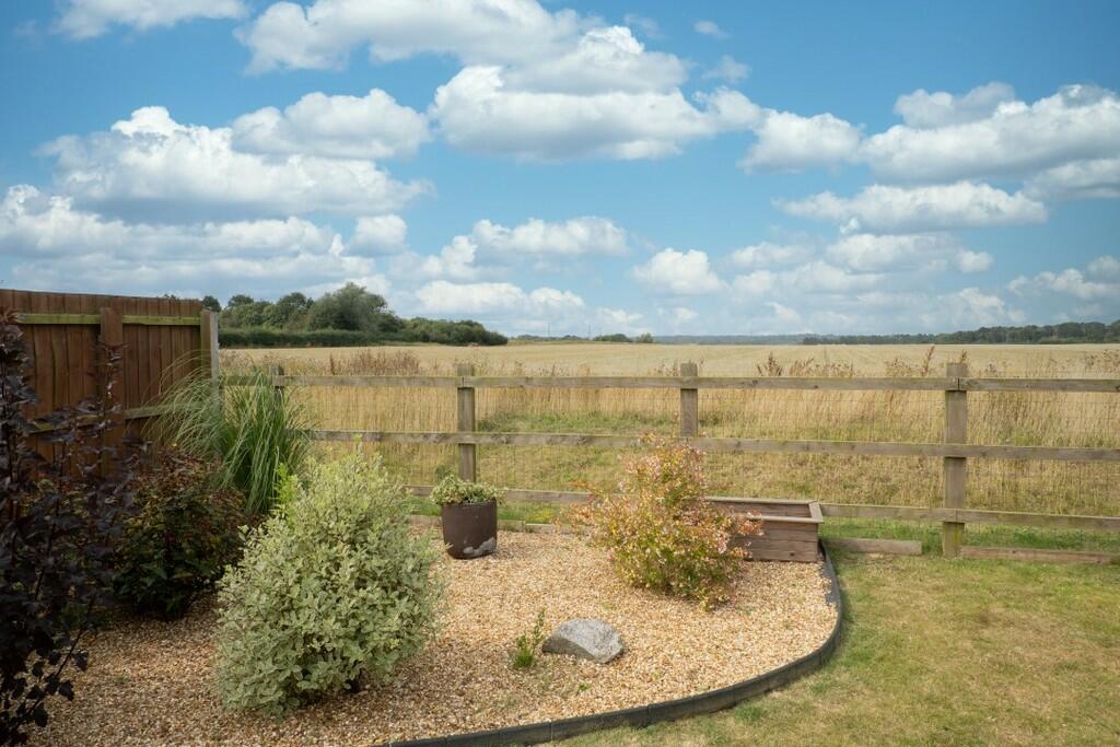 Ashill photo 2
