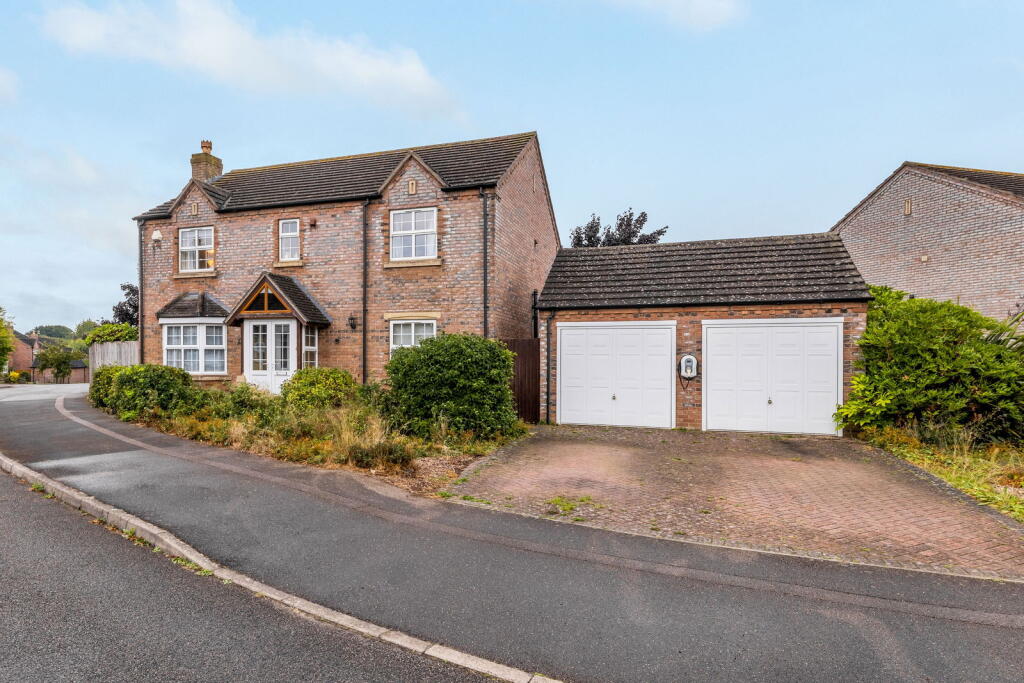 Main image of property: Nursery Close, Dunholme, Lincoln, LN2 3UP