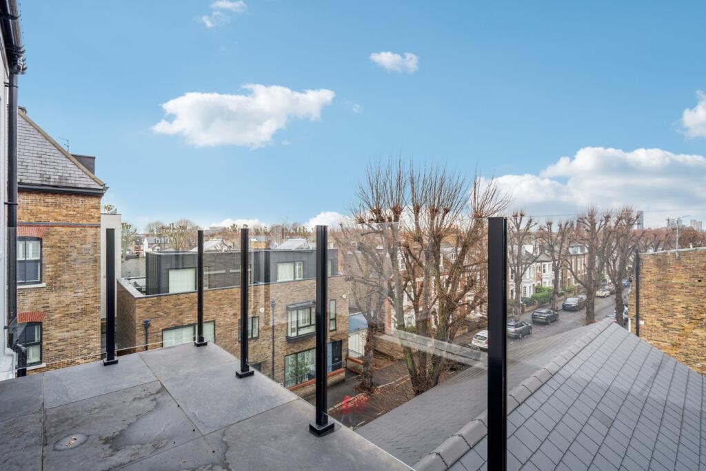 Main image of property: Lennards Court, Chiswick High Road, Chiswick, London, W4