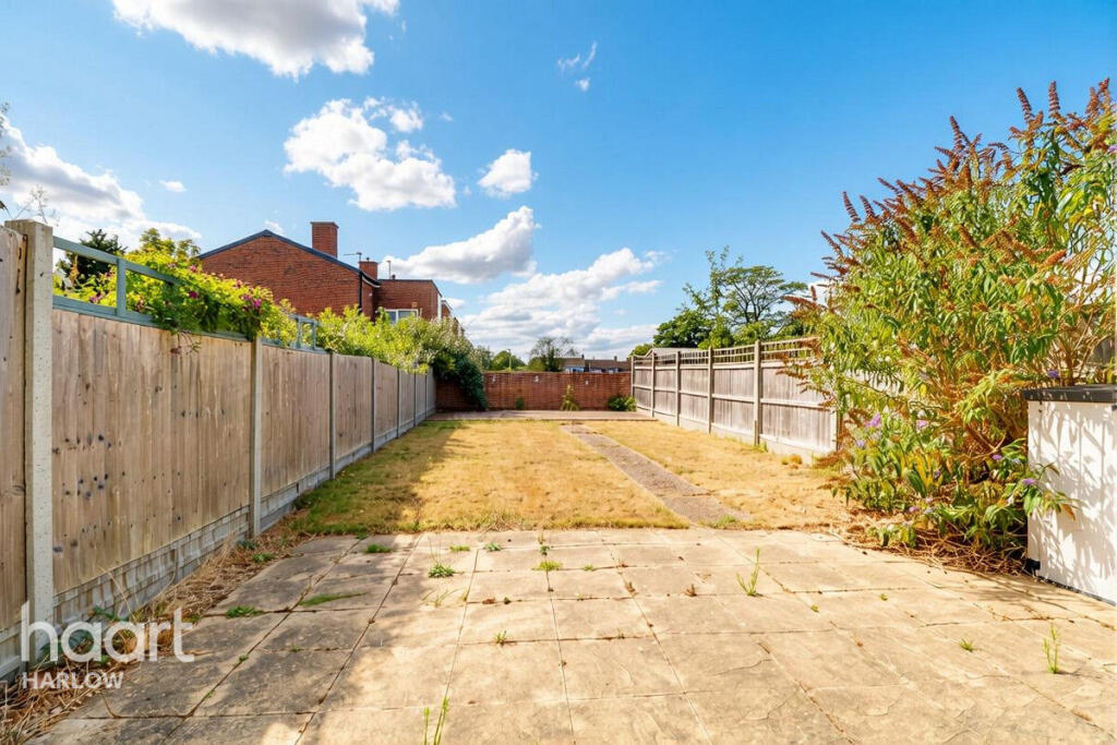 House in Harlow, The Stow - View 4
