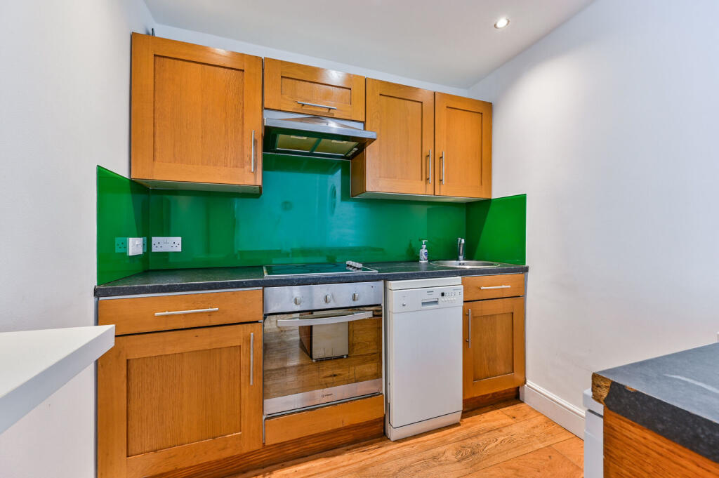 Apartment in London, Angel, Islington - More