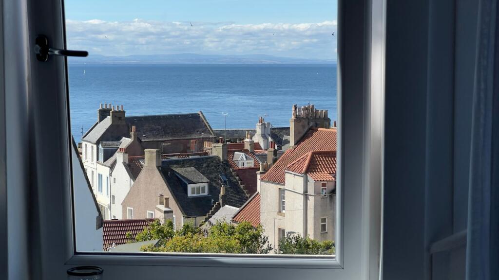 Apartment in Kirkcaldy - More