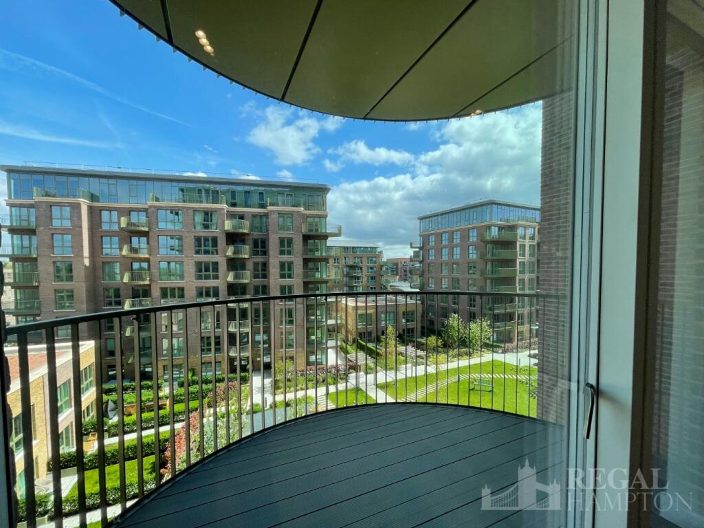 Main image of property: 17 Townsend Road, Greenwich, London, SE3
