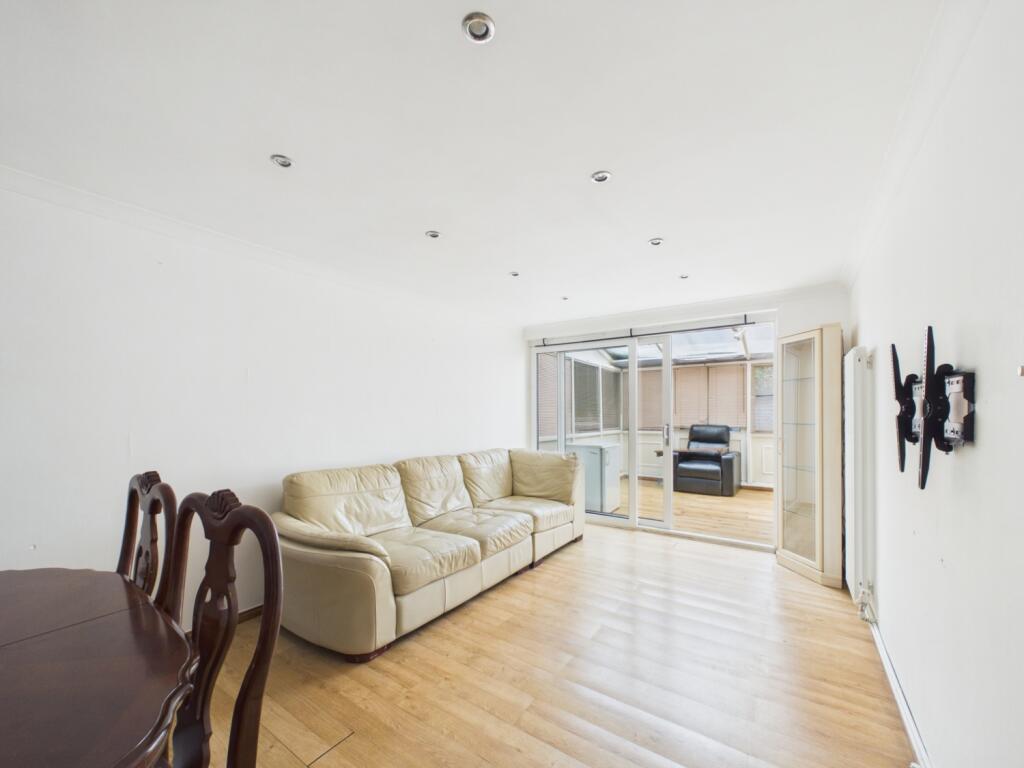 House in London - More