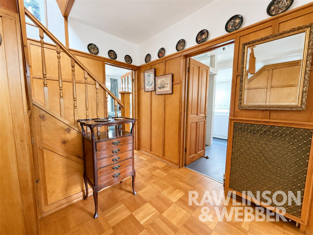 House in Kingston upon Thames - View 3