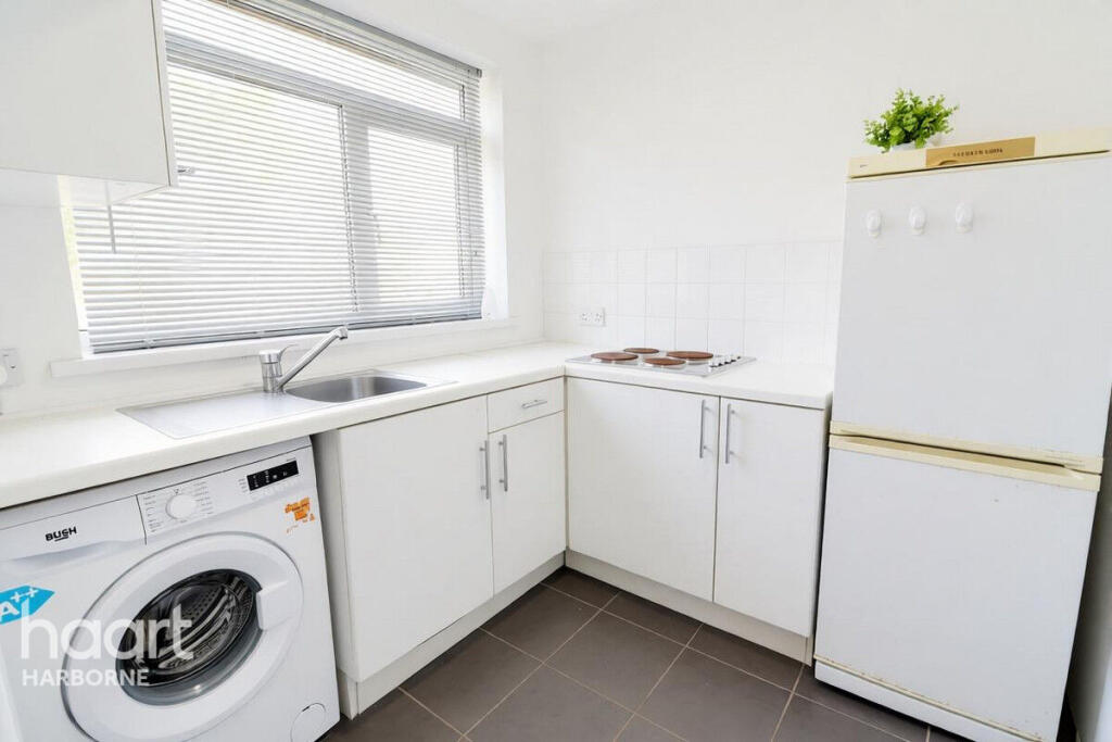 Savoy Close, Harborne photo 5