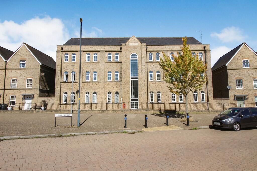 Main image of property: Alicia Close, Swindon, SN25