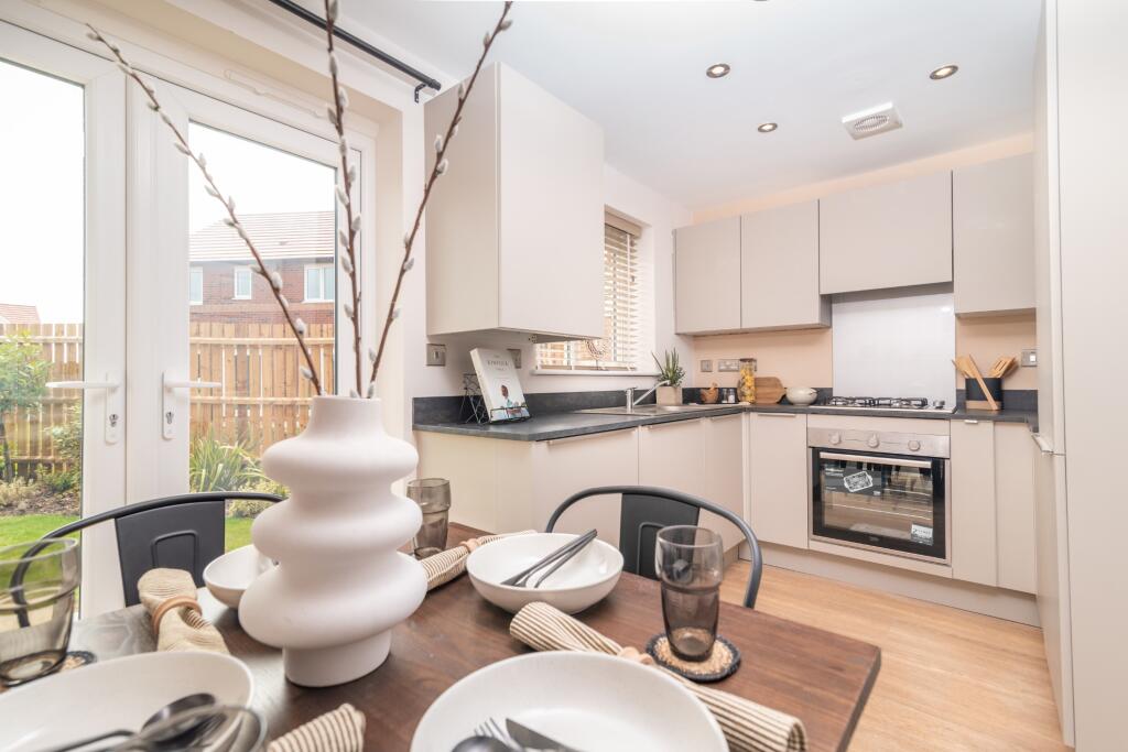 House in Ashfield, Sutton in Ashfield, Nottinghamshire - View 3