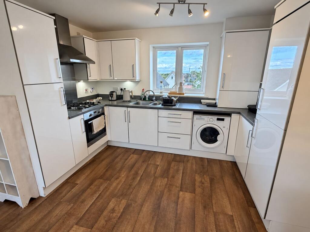 Cooper House, Woodside Close, Grays photo 3