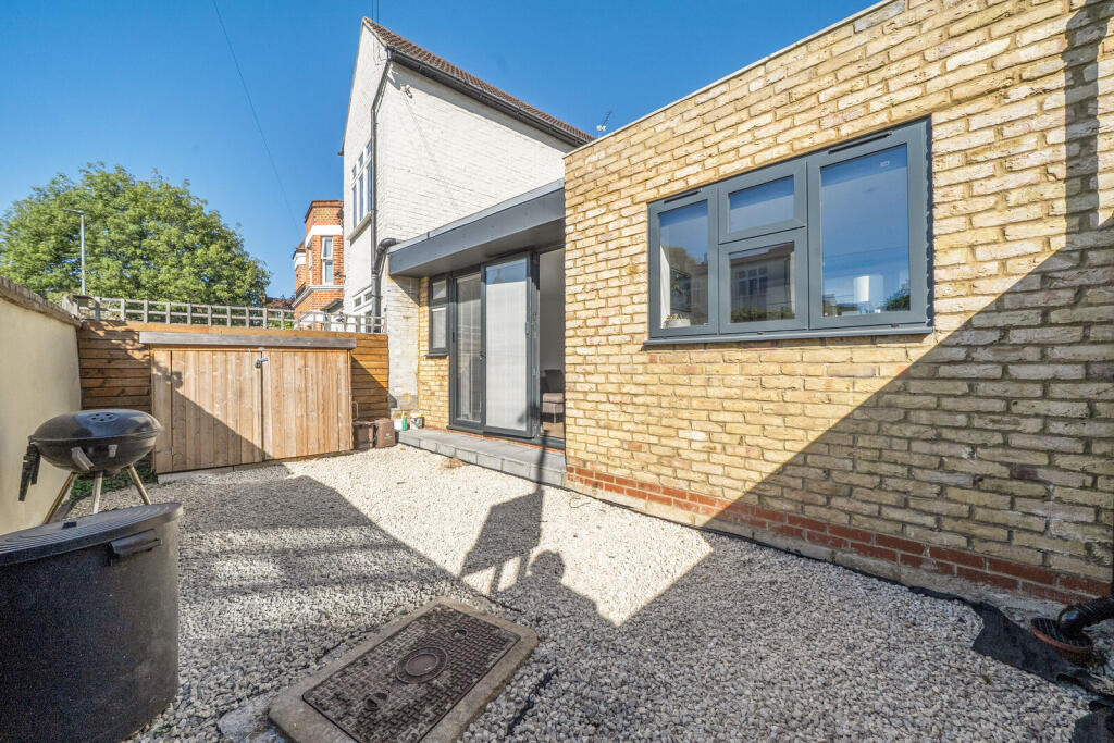 Property photo 8