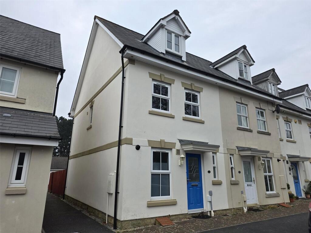 Main image of property: Temeraire Road, Plymouth, Devon, PL5
