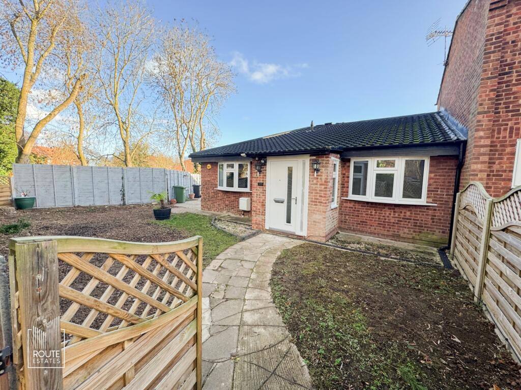 Main image of property: Elderbek Close, Cheshunt, EN7