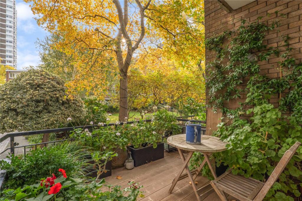 Main image of property: Cambridge Square, London, W2