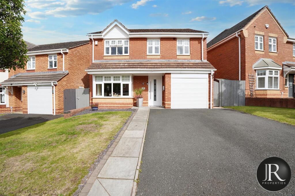 4-bed detached on Canterbury Drive, Rugeley, £399,950