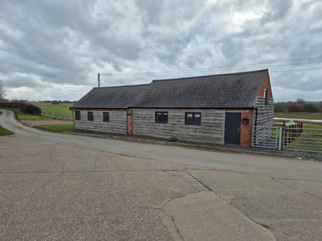 Main image of property: Meadow Barn, Fenemere, Baschurch, SY4 2JG