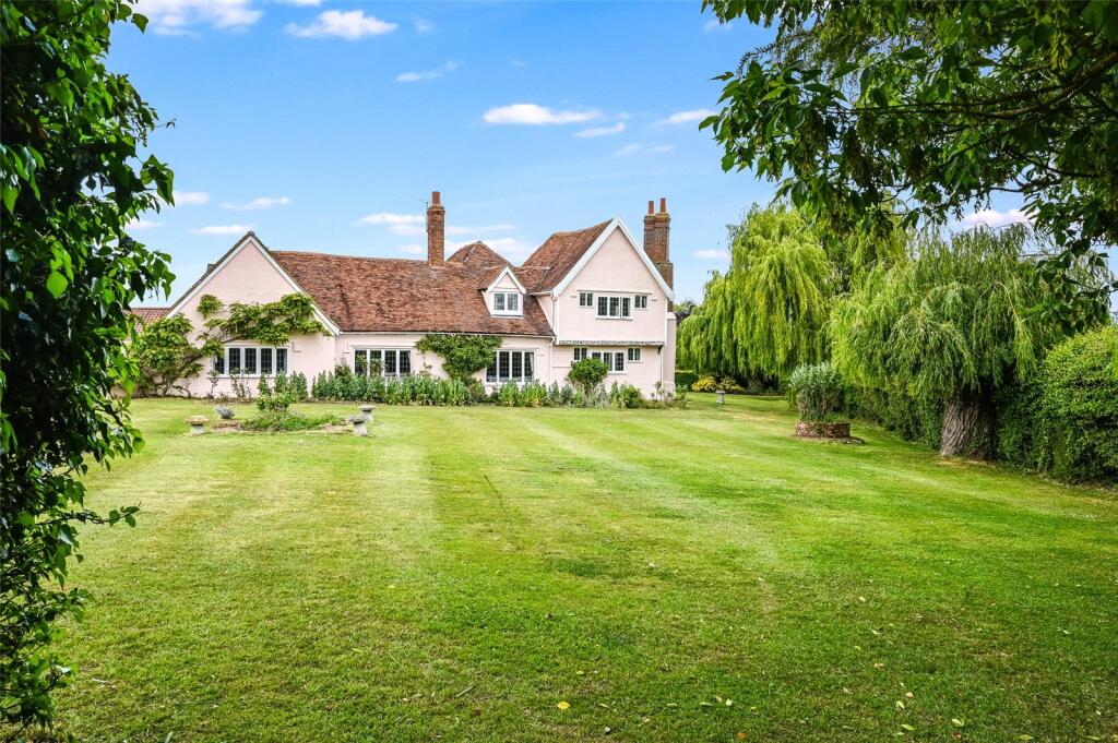 Main image of property: Chelmsford Road, Felsted, Dunmow, Essex, CM6
