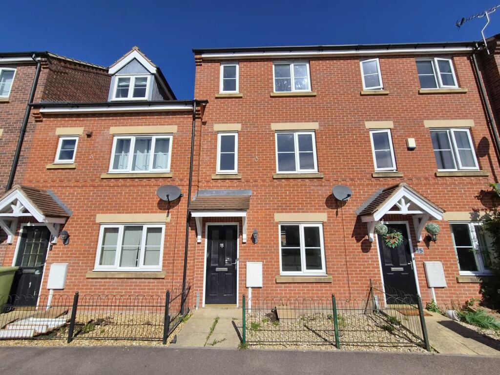 Main image of property: Bramley Way, Misterton, DN10