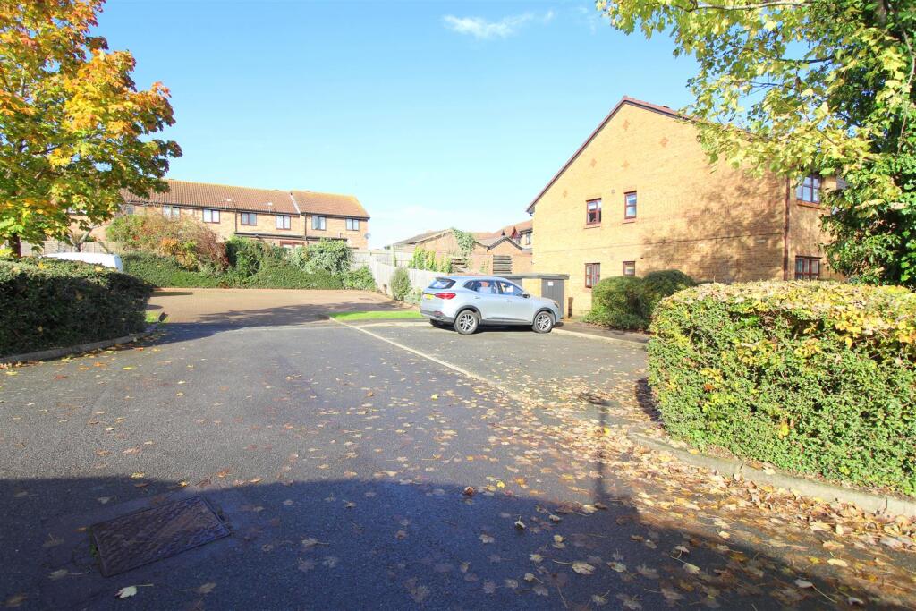 Property photo 8