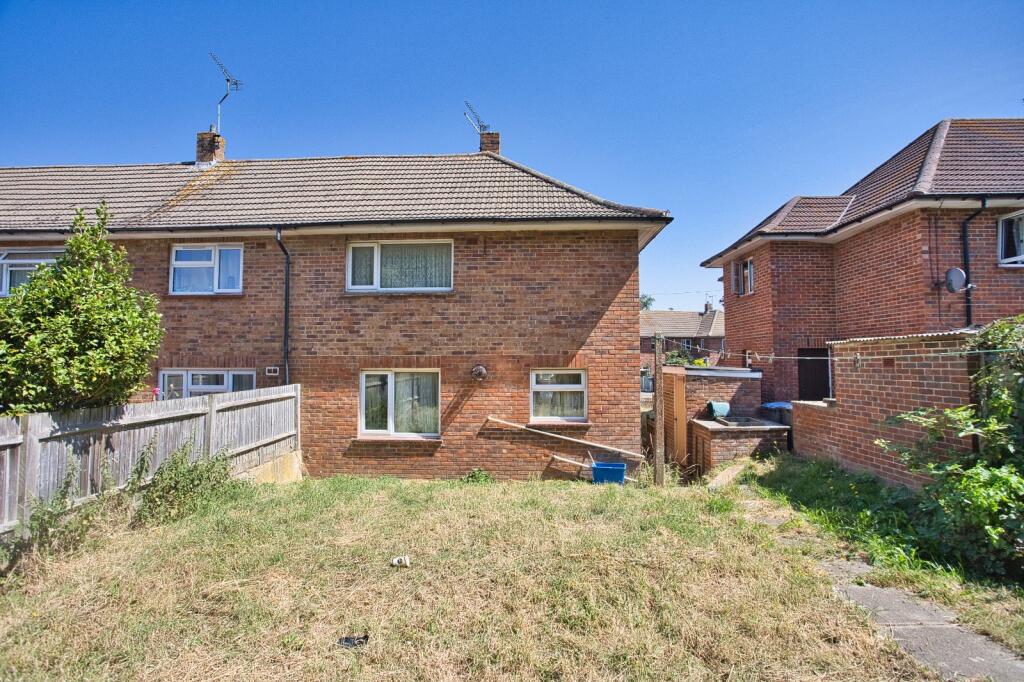 House in Dover, Mill Hill, Deal - More