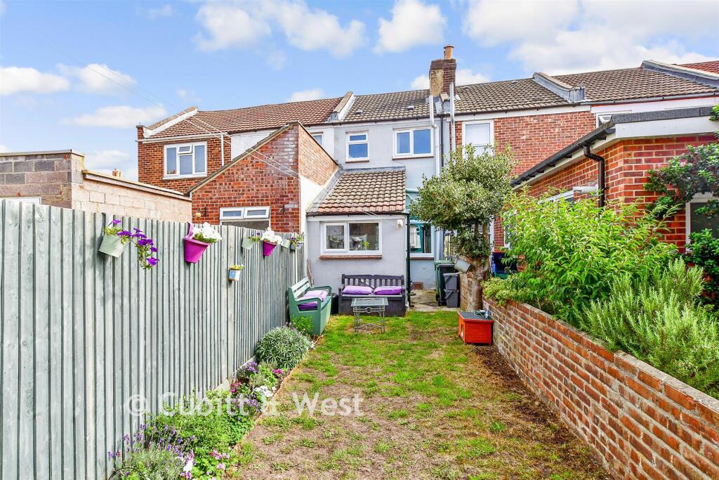 House in Portsmouth - View 4