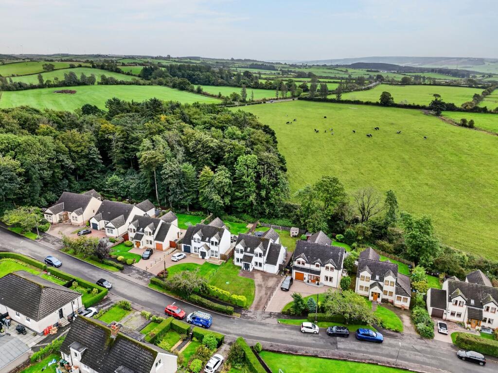 House in Kilmarnock, East Ayrshire - View 2